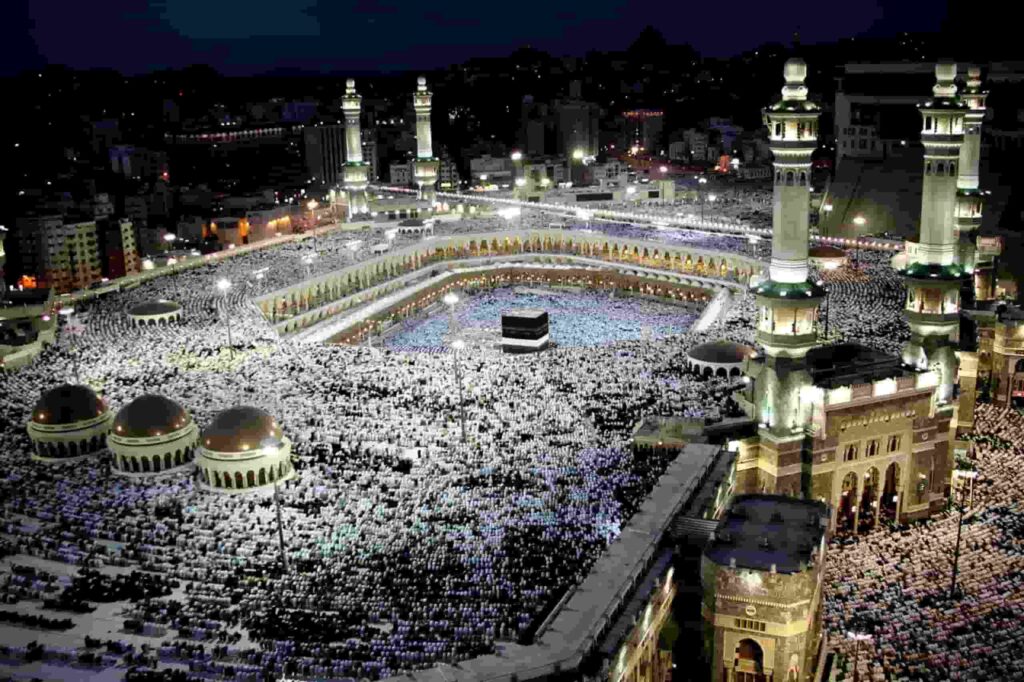 14 Nights 4 star Umrah Package